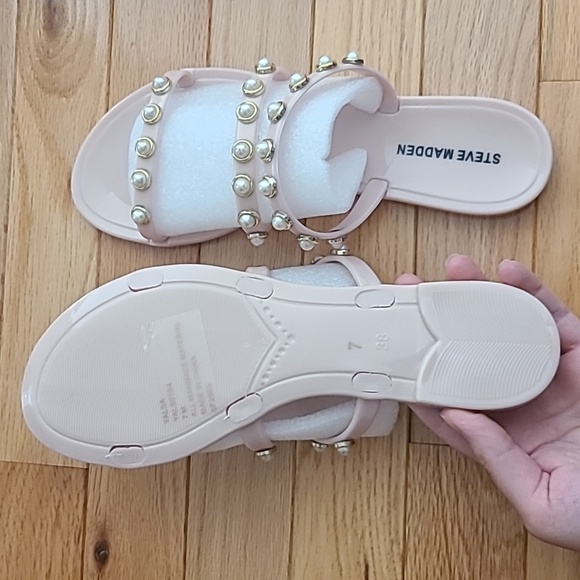 Steve Madden Yalsa Blush Sandals - Picture 3 of 5